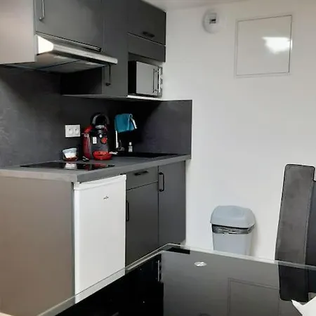 Διαμέρισμα Mio *